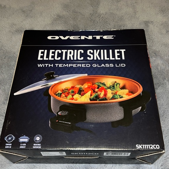 Ovente Other - Ovente 12" Electric Skillet